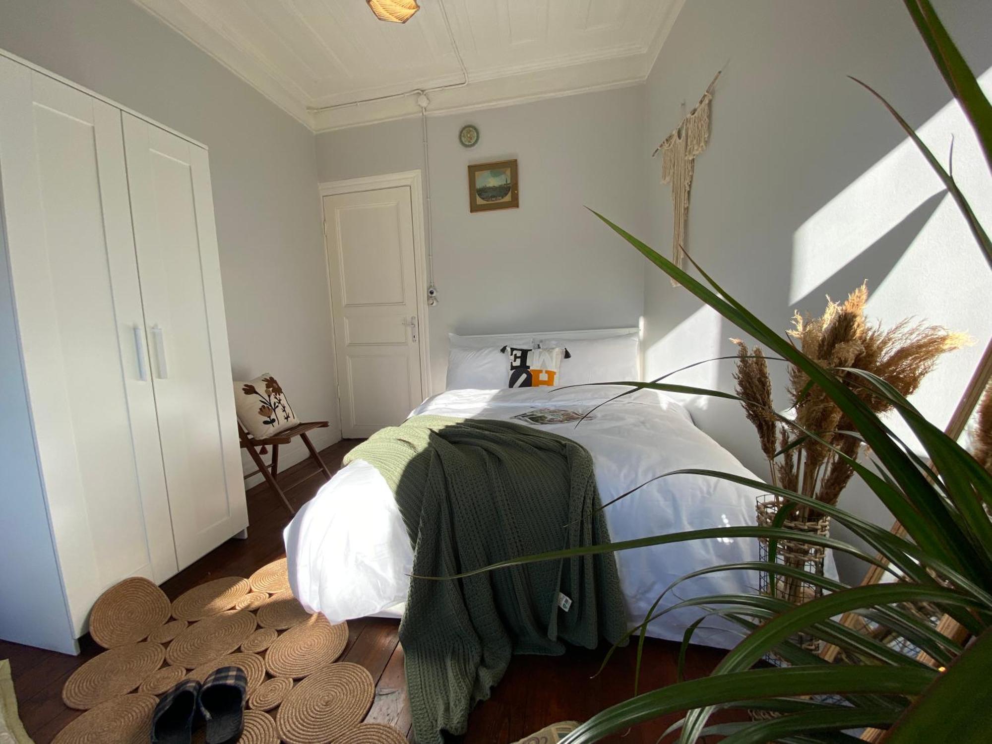 Auberge de jeunesse House *